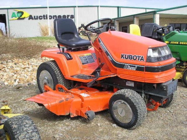 KUBOTA G1800 USZCZELKA GŁOWICY